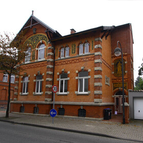 Saniertes Haus von außen